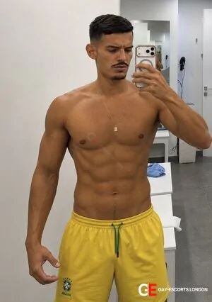 Bisexual Escort Davi_latinxl 28yr - role