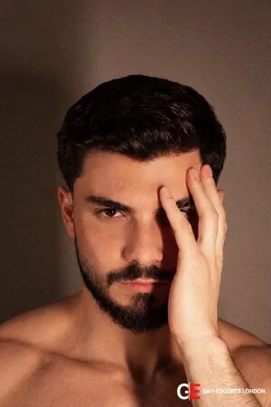 Bisexual Escort Filipe 26yr - role