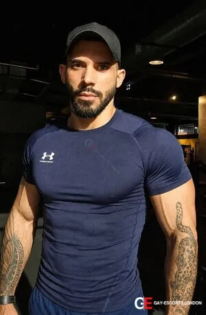 Bisexual Escort Rhafael 34yr - role
