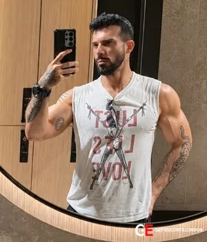 Bisexual Escort Rhafael 34yr - role