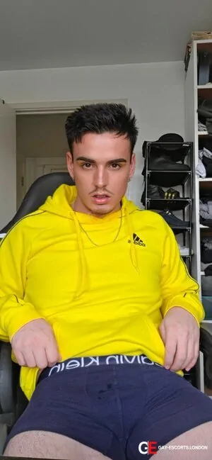 Gay Escort Adi 39yr - hotel dates