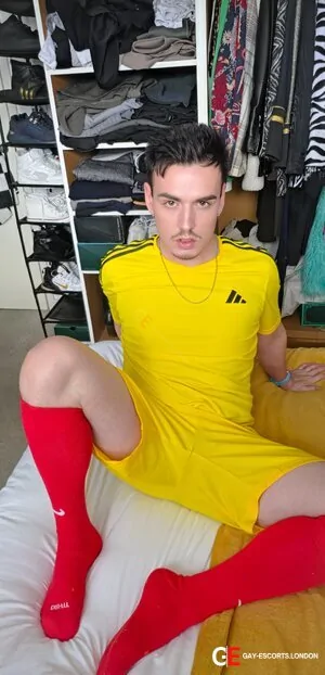 Gay Escort Adi 39yr - massage